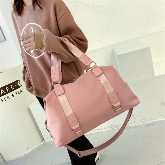 Premium Women’s Travel Tote – Lightweight Waterproof Gym & Weekend Bag